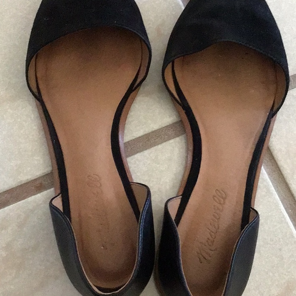 Sandals - Picture 3 of 5